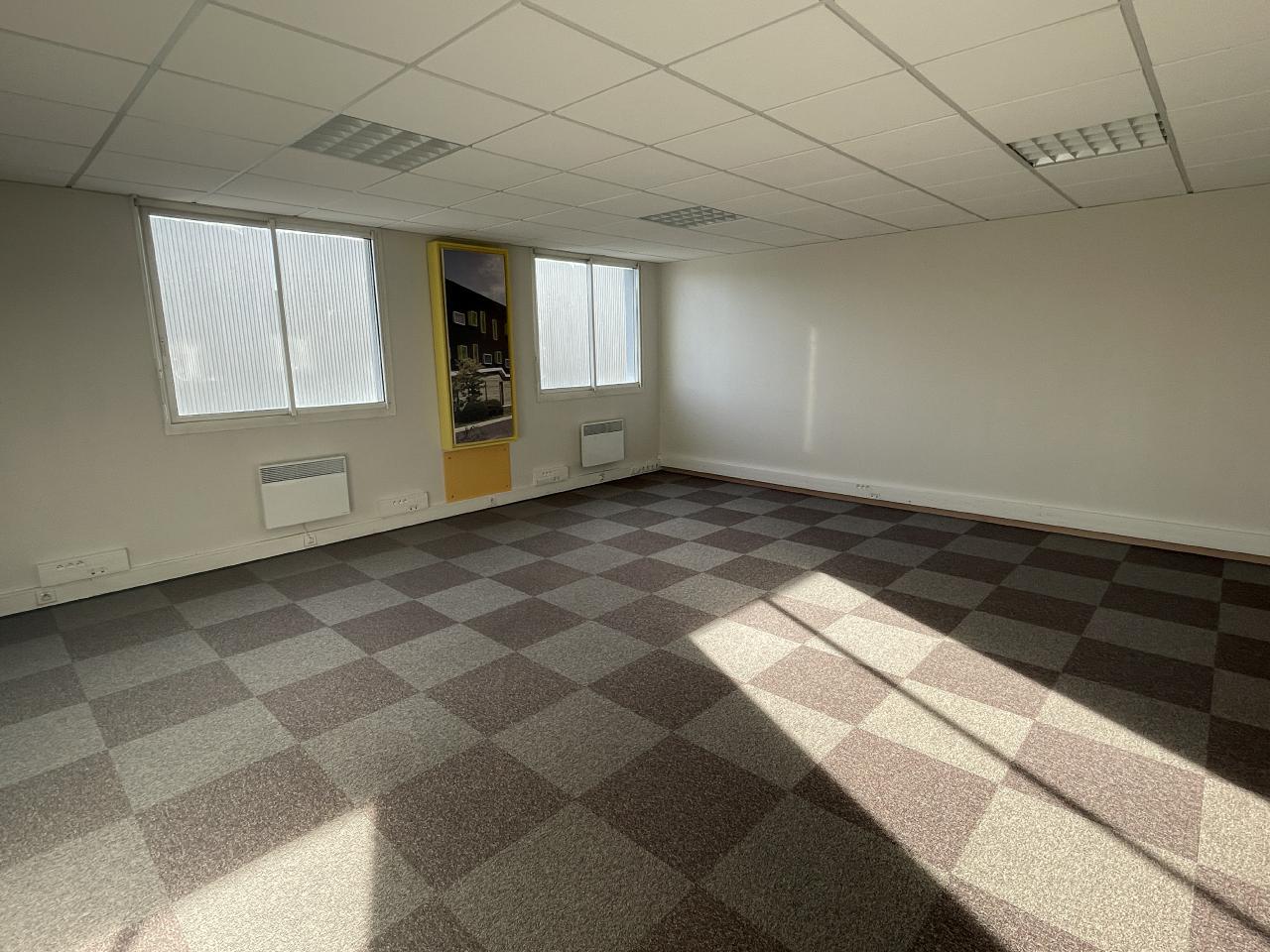 Bureau Chantepie 296m² Location bureau Chantepie Ille-et-Vilaine OLBUR2112789 3